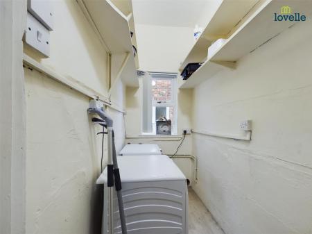 4 bedroom Town house to let in West Parade, Lincoln