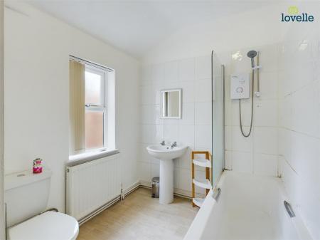 4 bedroom Town house to let in West Parade, Lincoln