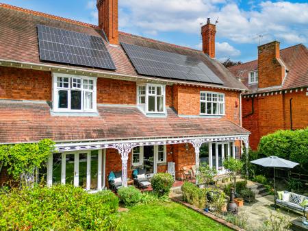 5 bedroom Semi-detached house for sale in Greetwell Road, Lincoln, LN2