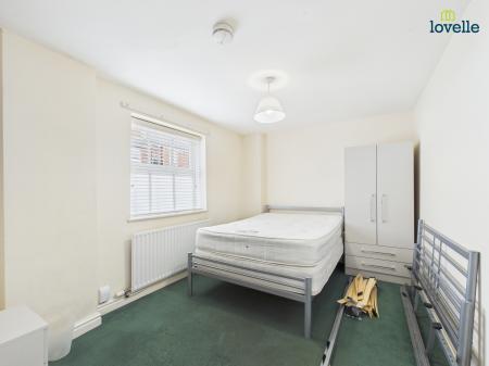 4 bedroom Terraced House for sale in Gresham Street, Lincoln, LN1