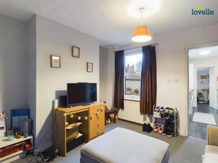 3 bedroom End of terrace house to let in Newland Street West, Lincoln