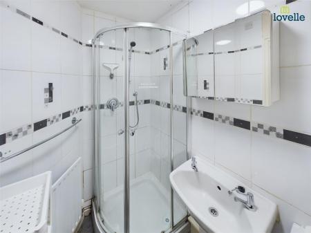 4 bedroom Semi-detached house to let in Gresham Street, Lincoln