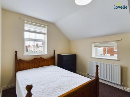 4 bedroom Semi-detached house to let in Gresham Street, Lincoln