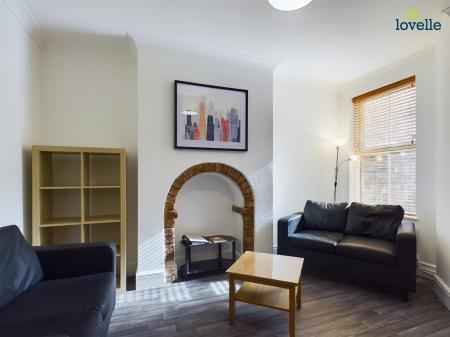 4 bedroom House to let in Westbourne Grove, Lincoln
