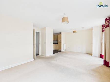 2 bedroom Flat for sale in Allenby Close, Lincoln, LN3