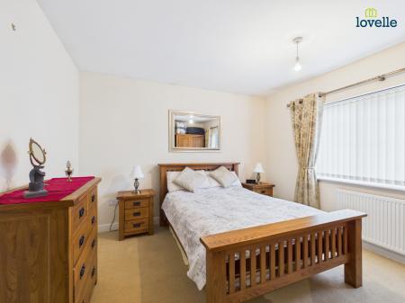 4 bedroom Bungalow for sale in Mill Lane, Saxilby, LN1