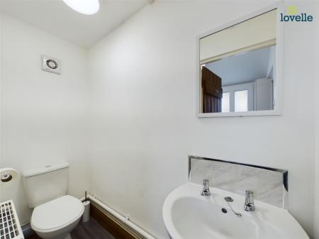 6 bedroom Town house to let in Tennyson Street, Lincoln