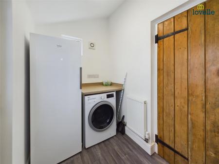 6 bedroom Town house to let in Tennyson Street, Lincoln