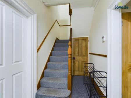 6 bedroom Town house to let in Tennyson Street, Lincoln