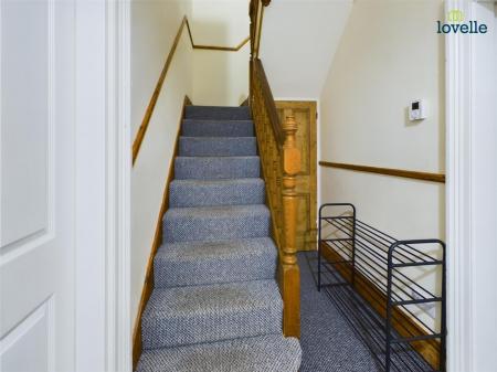 6 bedroom Town house to let in Tennyson Street, Lincoln