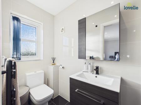 3 bedroom Detached house for sale in Longdales Road, Lincoln, LN2