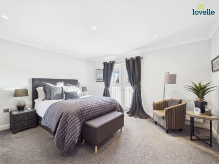 3 bedroom Detached house for sale in Longdales Road, Lincoln, LN2