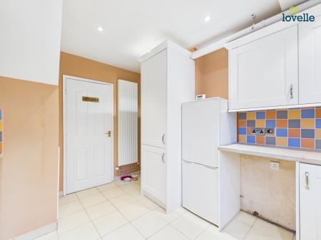 2 bedroom Terraced House for sale in Aylesby Close, Lincoln, LN1