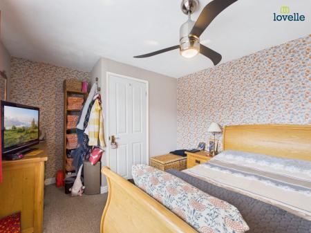 3 bedroom Semi-detached house for sale in The Avenue, Ingham, LN1