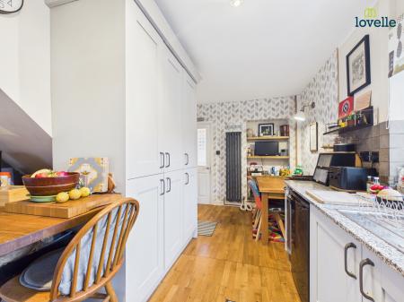 3 bedroom Semi-detached house for sale in The Avenue, Ingham, LN1