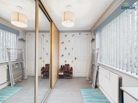 3 bedroom Semi-detached house for sale in The Avenue, Ingham, LN1