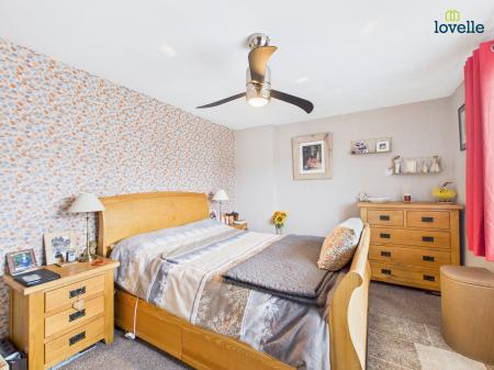 3 bedroom Semi-detached house for sale in The Avenue, Ingham, LN1