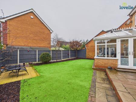 5 bedroom Detached house for sale in Macphail Crescent, Saxilby, LN1