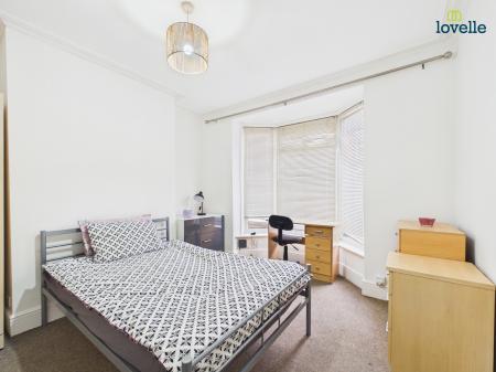 4 bedroom Terraced House for sale in Kirkby Street, Lincoln, LN5