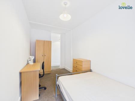 4 bedroom Terraced House for sale in Kirkby Street, Lincoln, LN5