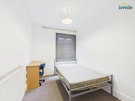 4 bedroom Terraced House for sale in Kirkby Street, Lincoln, LN5