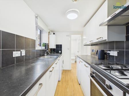 4 bedroom Terraced House for sale in Kirkby Street, Lincoln, LN5