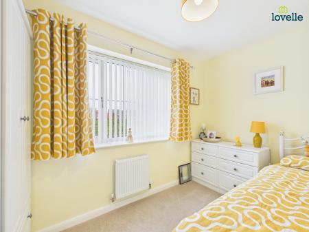 2 bedroom Bungalow for sale in Meadow Walk, Saxilby, LN1