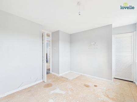 3 bedroom Semi-detached house for sale in Montaigne Crescent, Lincoln, LN2