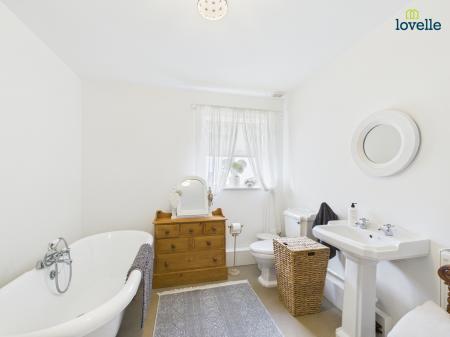 2 bedroom Detached bungalow for sale in Buslingthorpe Road, Faldingworth, LN8