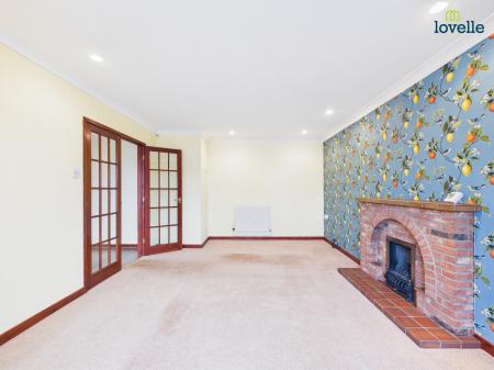 3 bedroom Bungalow for sale in Westfield Approach, North Greetwell, LN2