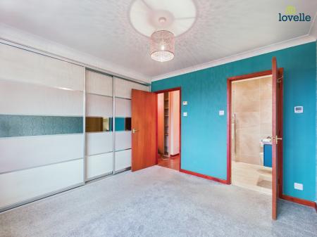 3 bedroom Bungalow for sale in Westfield Approach, North Greetwell, LN2