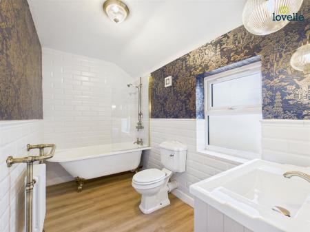 2 bedroom End of terrace house to let in Danes Terrace, Lincoln