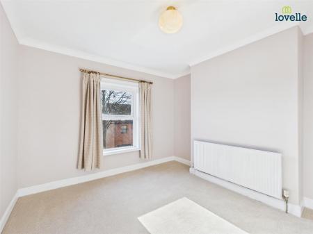 2 bedroom End of terrace house to let in Danes Terrace, Lincoln