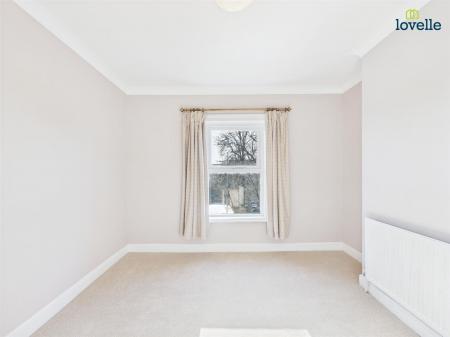 2 bedroom End of terrace house to let in Danes Terrace, Lincoln