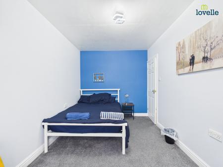 3 bedroom End of terrace house for sale in St Rumbold Street, Lincoln, LN2