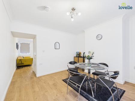 3 bedroom End of terrace house for sale in St Rumbold Street, Lincoln, LN2