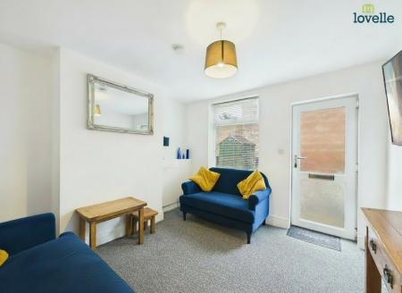 2 bedroom Terraced House for sale in Belle Vue Road, Lincoln, LN1