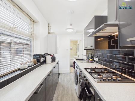 2 bedroom Terraced House for sale in Belle Vue Road, Lincoln, LN1