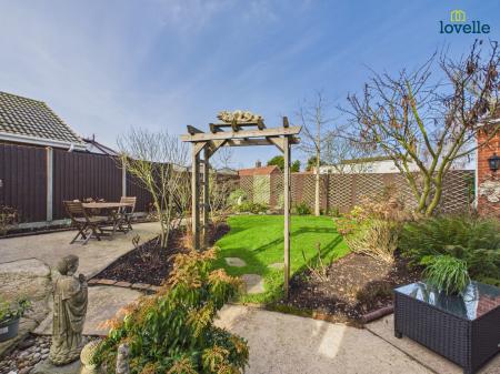 3 bedroom Detached house for sale in High Street, North Kelsey, LN7