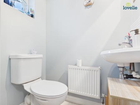 3 bedroom Terraced House for sale in Thomas Kitching Way, Bardney, LN3