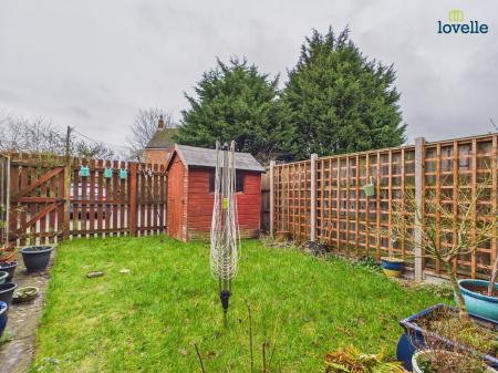 3 bedroom Terraced House for sale in Thomas Kitching Way, Bardney, LN3