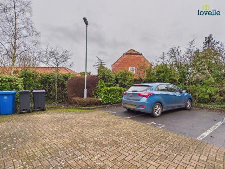 3 bedroom Terraced House for sale in Thomas Kitching Way, Bardney, LN3