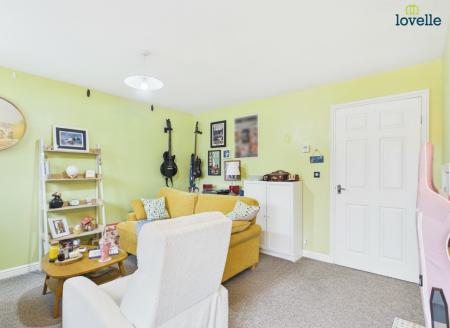 3 bedroom Terraced House for sale in Thomas Kitching Way, Bardney, LN3
