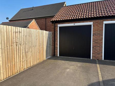 3 bedroom Detached house to let in Creasy Drive, Dunholme