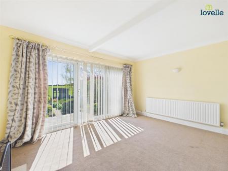 3 bedroom Semi-detached house to let in Riseholme Lane, Riseholme