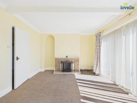 3 bedroom Semi-detached house to let in Riseholme Lane, Riseholme