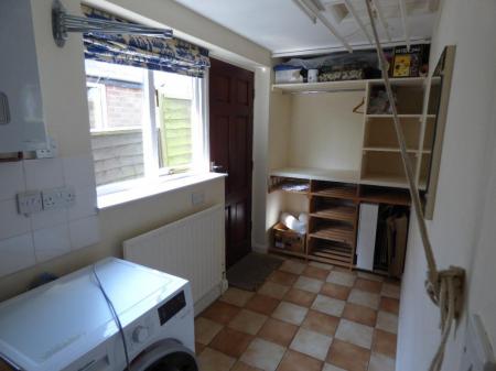 3 bedroom Semi-detached house to let in Riseholme Lane, Riseholme