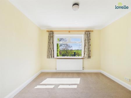 3 bedroom Semi-detached house to let in Riseholme Lane, Riseholme