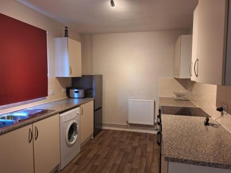 2 bedroom End of terrace house to let in Coleridge Gardens, Lincoln