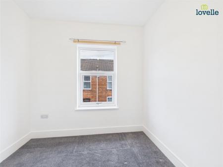 2 bedroom Terraced House to let in Russell Street, Lincoln